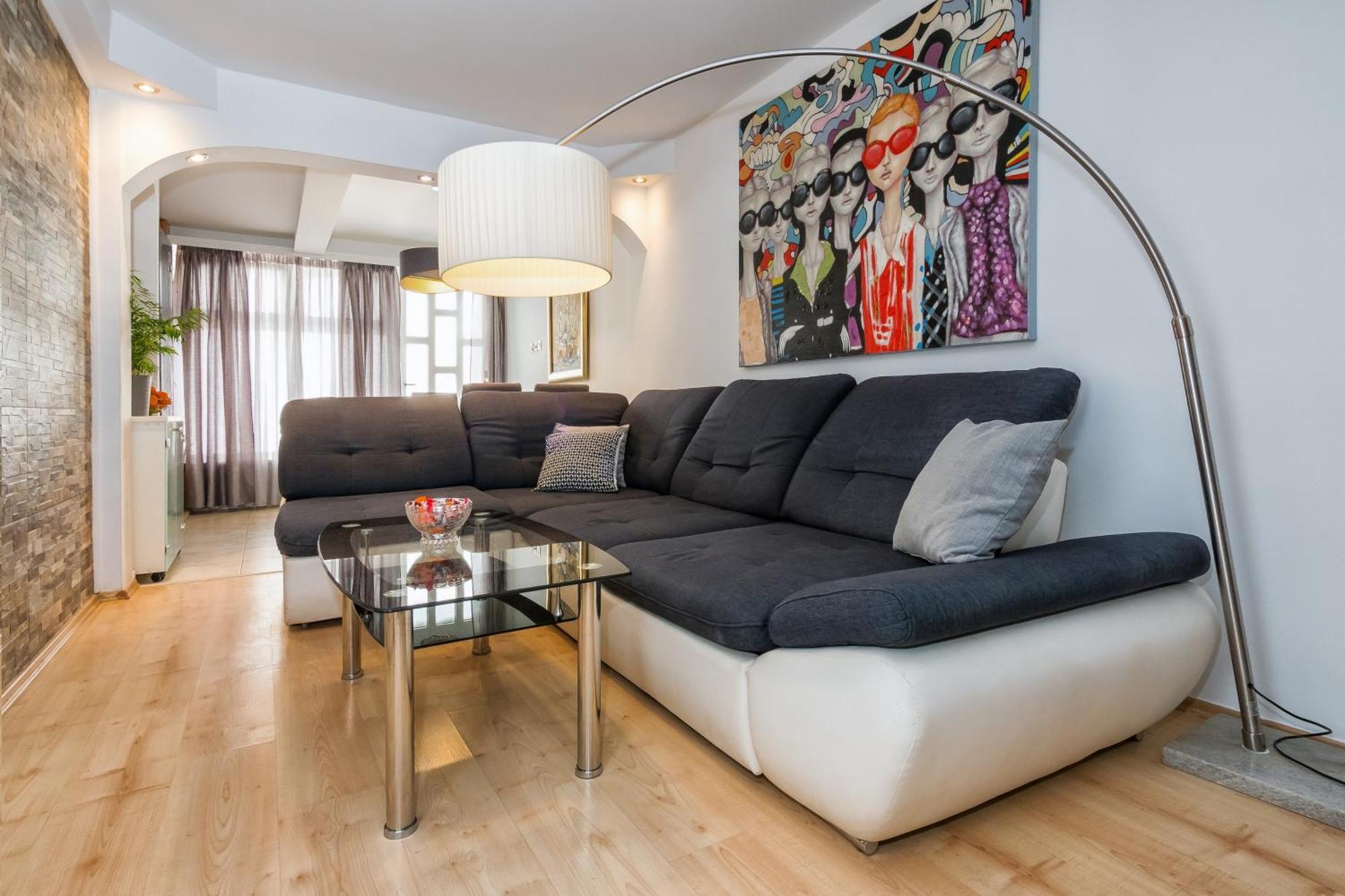 Relaxing 2Bd Apartment, Ground Floor - Walk To Old Town Split Buitenkant foto